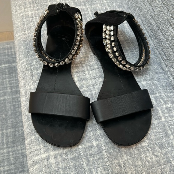 Giueseppe zanotti sandals 35.5 black with three rows of crystals - Picture 1 of 4